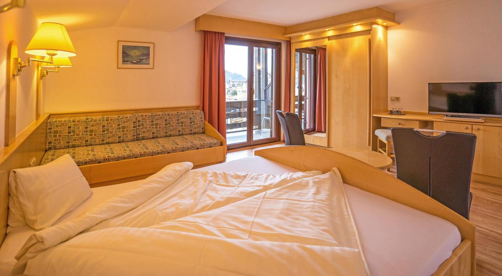 Haus Stampfer Hotel Weissensee Room photo